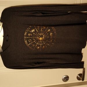 Gray and gold astrology t shirt